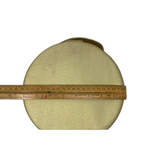 VINTAGE GIORGIO BEVERLY HILLS GOLD ROUND CLUTCH PURSE WITH SNAP CLOSURE - Picture 7 of 11
